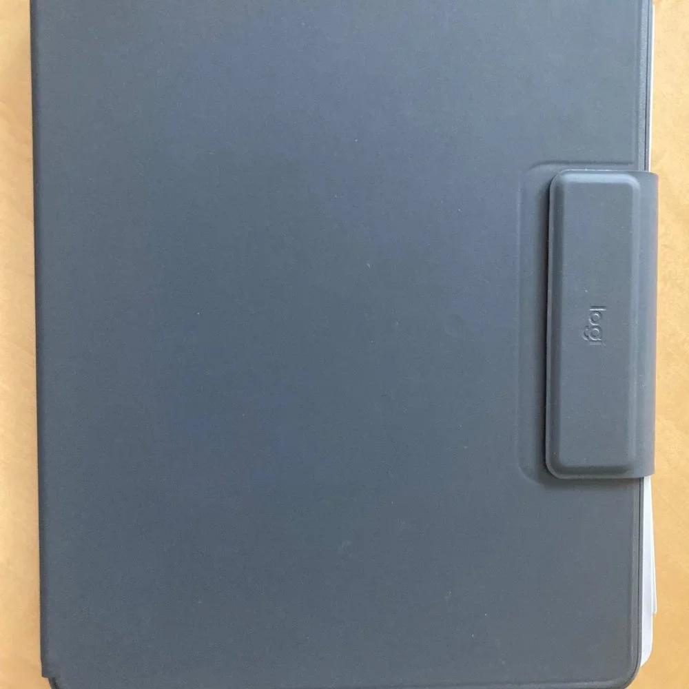 LogiTech 12.9